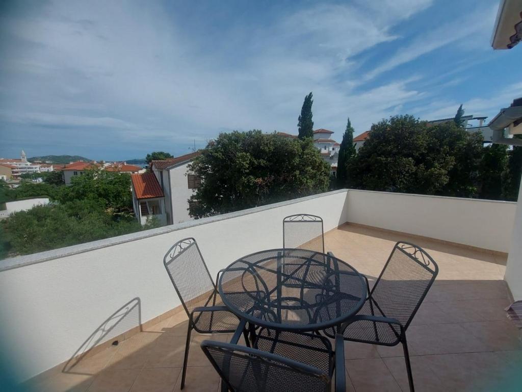 Apartments With A Parking Space Pakostane, Biograd - 22375 ภายนอก รูปภาพ